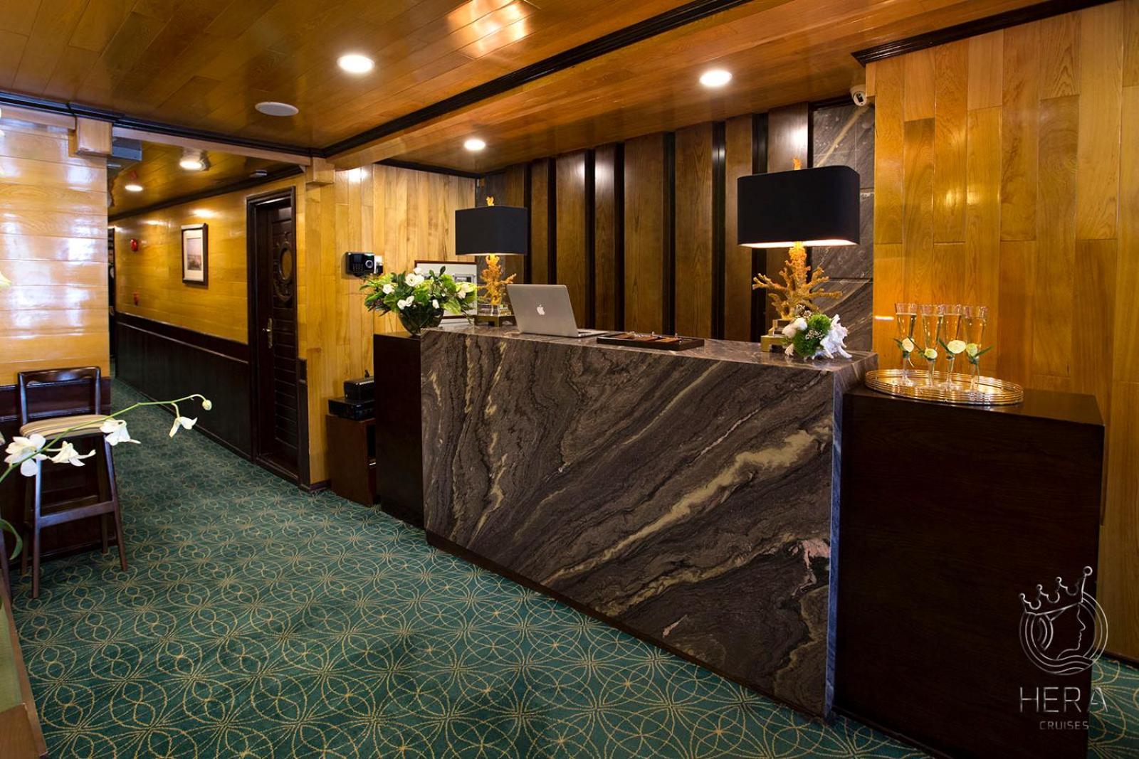 Hera Grand Luxury Cruise 下龍 外观 照片