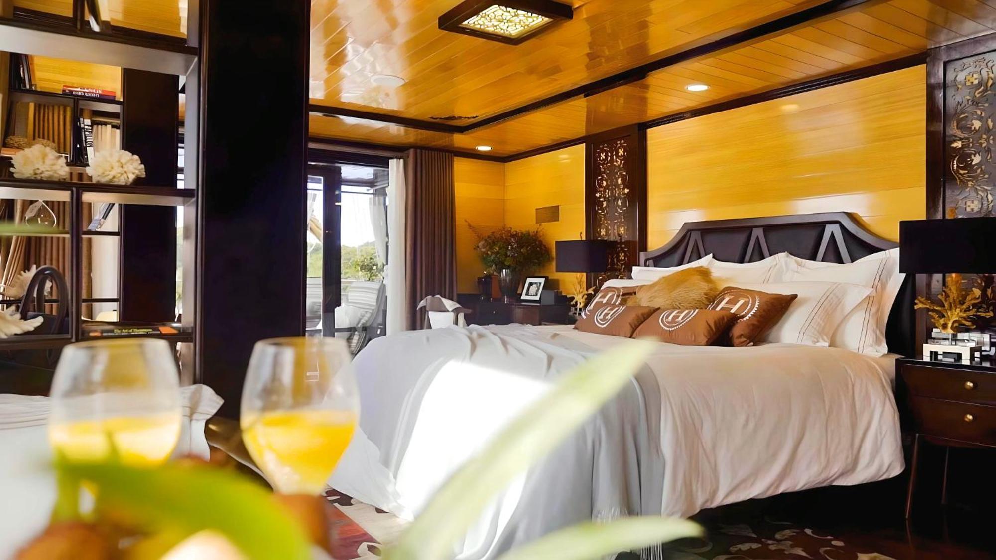Hera Grand Luxury Cruise 下龍 外观 照片